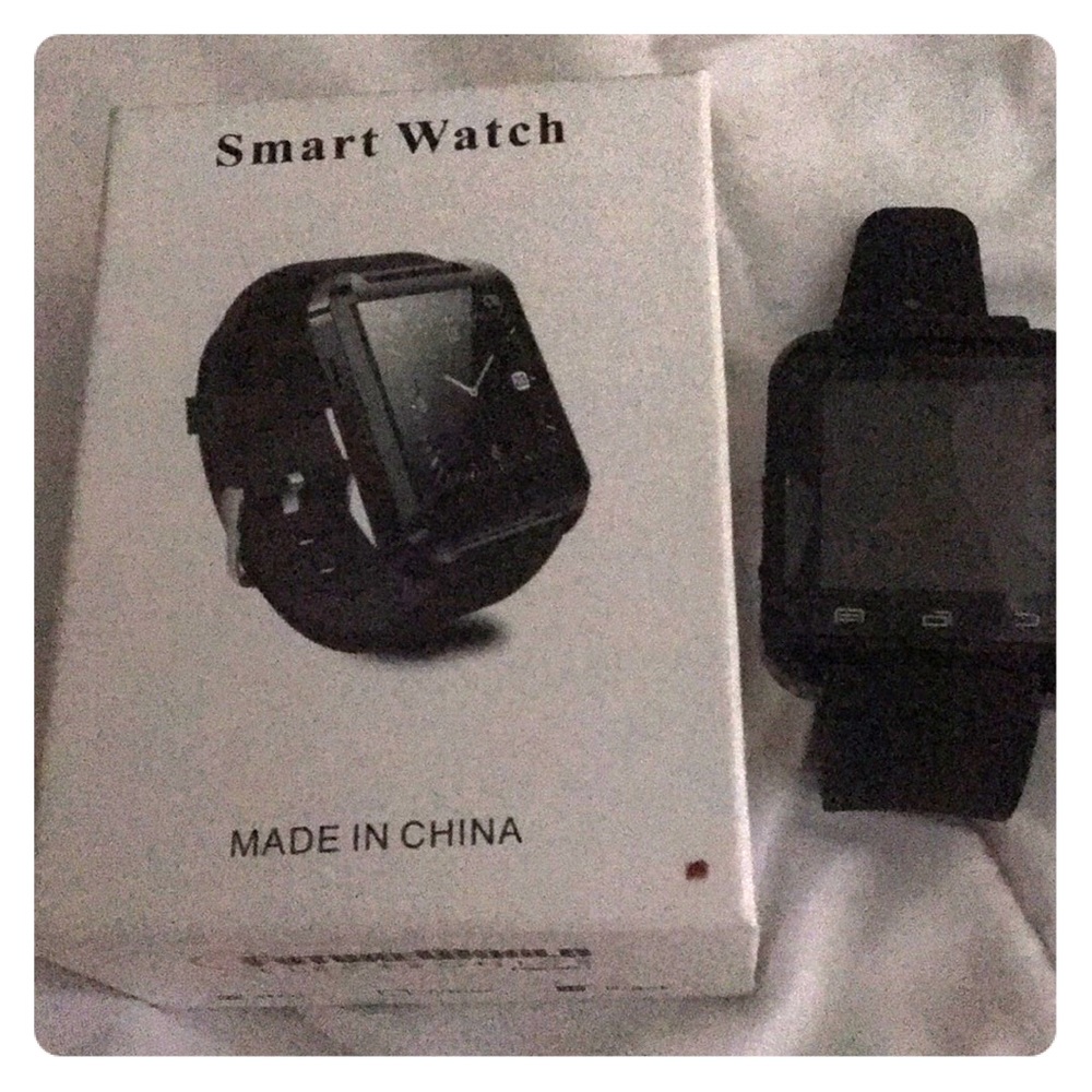 FutureWorld Electronics Smart Watch